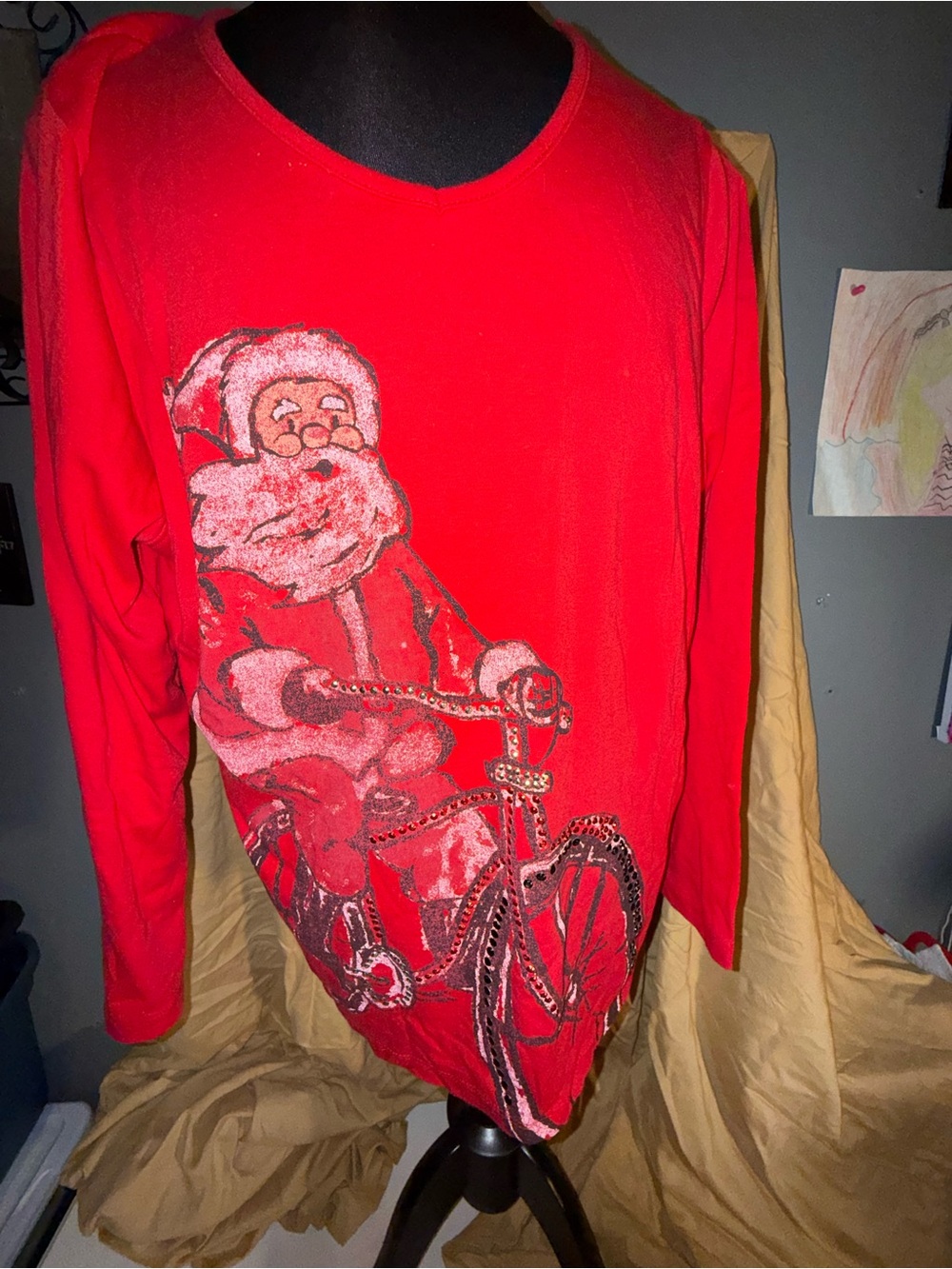 Women’s Love Who You Are Red Santa Graphic Long Sleeve Top- size 1X - Bling!